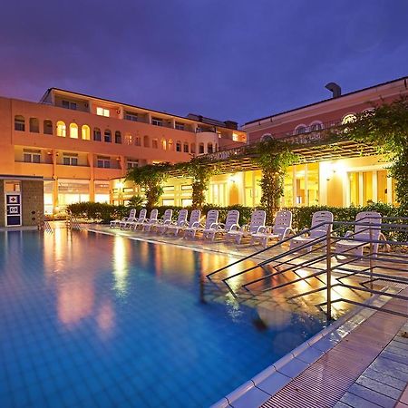 Hotel Delfin Izola Kültér fotó