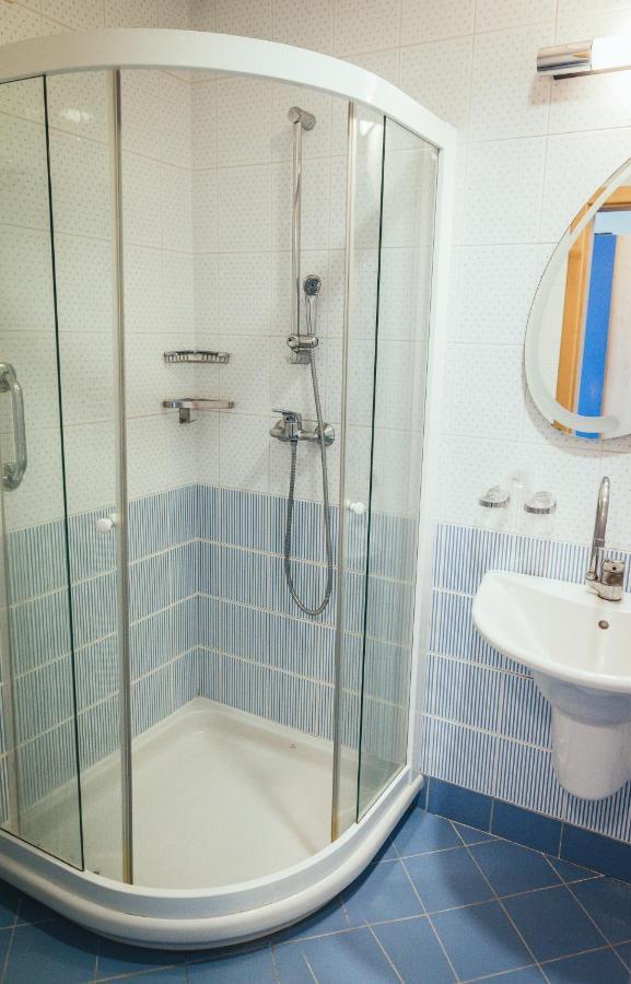 Hotel Delfin Izola Kültér fotó