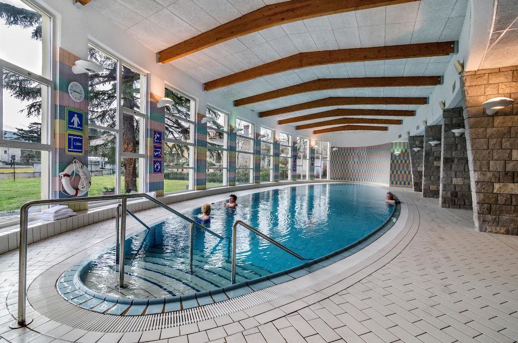 Hotel Delfin Izola Kültér fotó